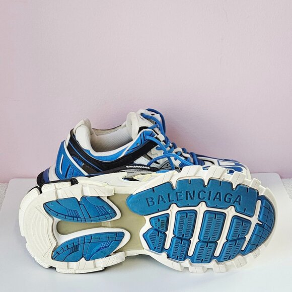 Balenciaga Track 2 Sneakers - Picture 6 of 7
